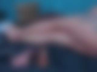 Live cam show with Angela-Coffee - Control on livesexfox.com