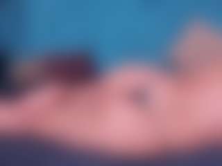 Live cam show with Angela-Coffee - Brown Eyes Red Hair on sexylive.show