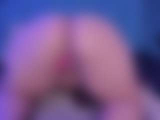 Live cam show with Angela-Coffee - Red Hair Lush on Camsoda Late Night