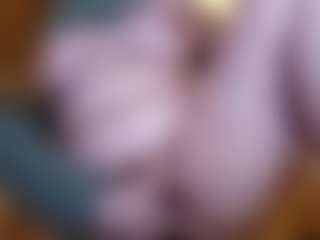 Live cam show with AnikaLipps - Red Hair on Camsoda