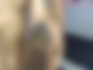 white_doll's Live Sex Cam Show