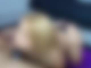 white_doll's Live Sex Cam Show