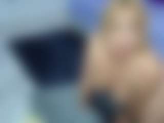 white_doll's Live Sex Cam Show