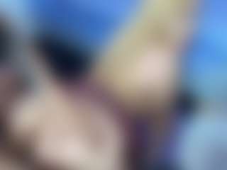 white_doll's Live Sex Cam Show