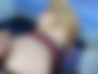 white_doll's Live Sex Cam Show
