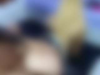 Live cam show with white_doll - Middle Aged on Uber Horny