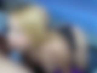 white_doll's Live Sex Cam Show