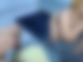 white_doll's Live Sex Cam Show