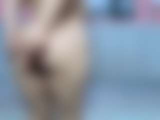 Live cam show with white_doll - Facial on StripNow