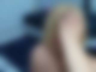 white_doll's Live Sex Cam Show