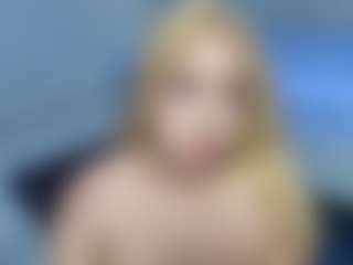 Live cam show with white_doll - Facial on Soda Cam