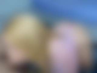 white_doll's Live Sex Cam Show