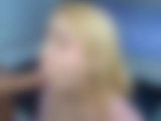 white_doll's Live Sex Cam Show