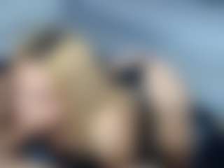 Live cam show with white_doll - Deepthroat on TeamSkeetLive