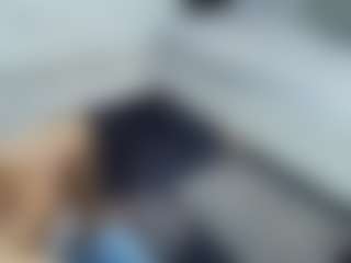 white_doll's Live Sex Cam Show