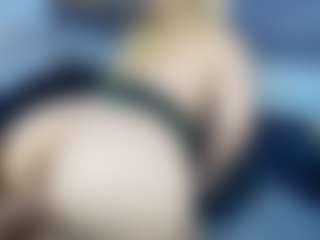 Live cam show with white_doll - Blowjob on CSO-WL