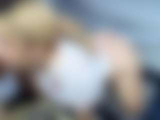 white_dollとのライブチャットショー - CamsodaのDrinking
