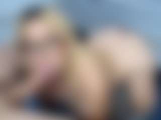 white_doll's Live Sex Cam Show