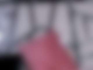 Live cam show with Hanny - Red Hair Shaved Pussy on TastyBlacksLive