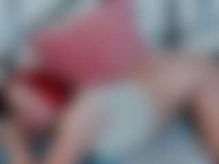 Live cam show with Hanny - Cowgirl on StripNow