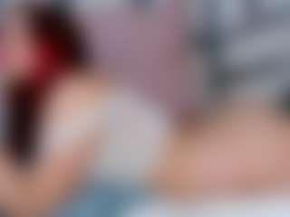 Live cam show with Hanny - Facial Piercings on PervPlay.com