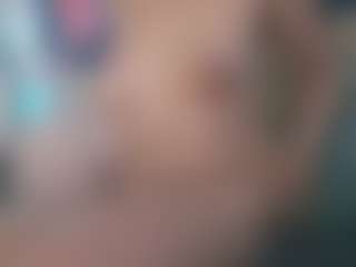 Live cam show with Lydia - Bedroom Curvy on Uber Horny