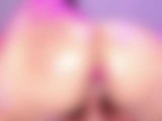 VanessaKalo's Live Sex Cam Show