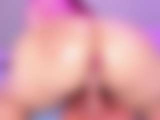 VanessaKalo's Live Sex Cam Show