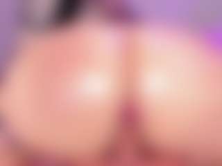 VanessaKalo's Live Sex Cam Show