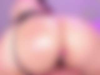 VanessaKalo's Live Sex Cam Show