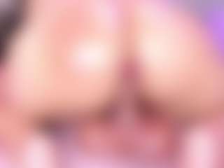 VanessaKalo's Live Sex Cam Show