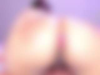 VanessaKalo's Live Sex Cam Show