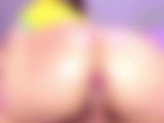 VanessaKalo's Live Sex Cam Show