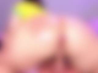 VanessaKalo's Live Sex Cam Show
