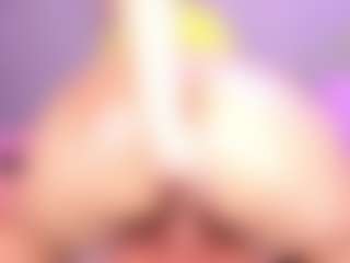 VanessaKalo's Live Sex Cam Show