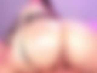VanessaKalo's Live Sex Cam Show