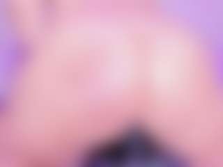 VanessaKalo's Live Sex Cam Show