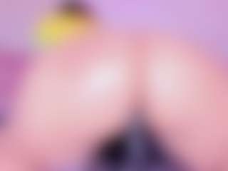 VanessaKalo's Live Sex Cam Show