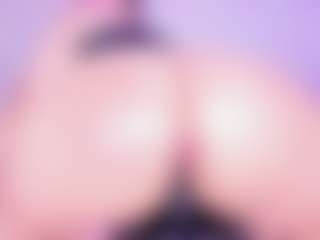VanessaKalo's Live Sex Cam Show
