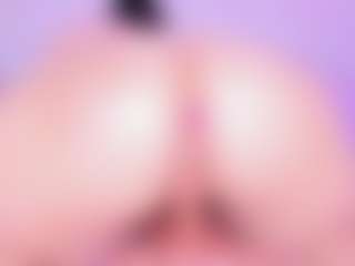VanessaKalo's Live Sex Cam Show