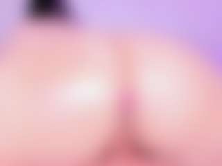 VanessaKalo's Live Sex Cam Show