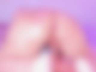 VanessaKalo's Live Sex Cam Show