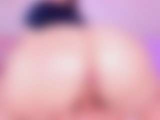 VanessaKalo's Live Sex Cam Show