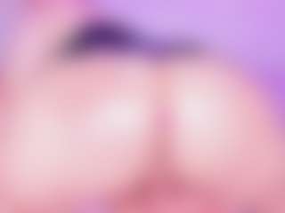 VanessaKalo's Live Sex Cam Show