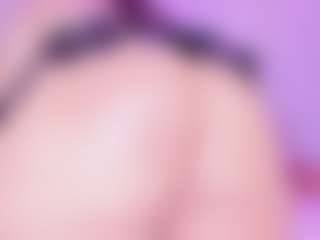VanessaKalo's Live Sex Cam Show