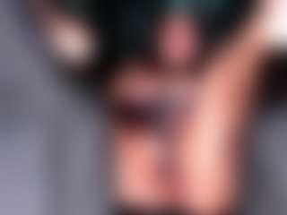VanessaKalo's Live Sex Cam Show