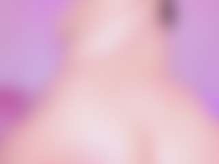 VanessaKalo MILF webcam performer live streaming