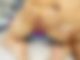 Danna-Reyes's Live Sex Cam Show