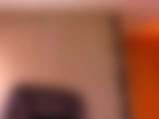 Live cam show with Milky Kim - Grandes Tetas on iamadamtest123.com