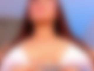 Live cam show with Milky Kim - Milk on StripNow